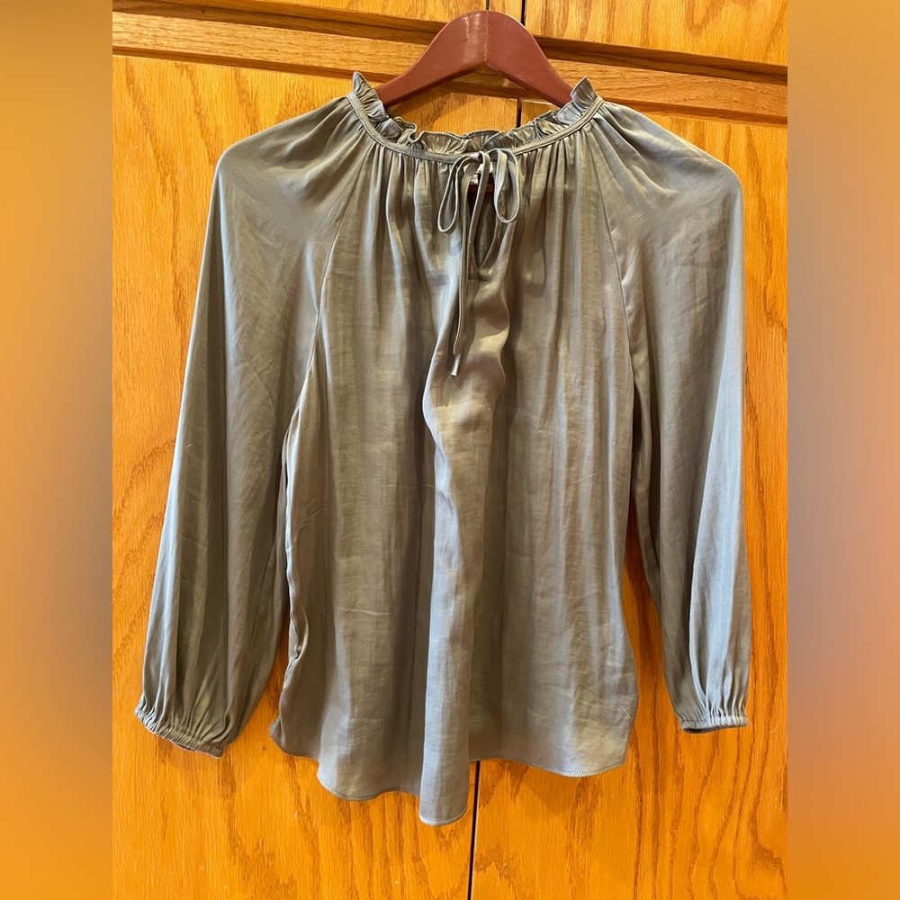 Elegant LOFT sage green blouse